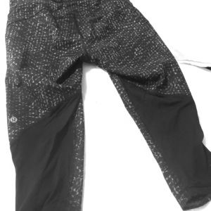 Lululemon cropped pants